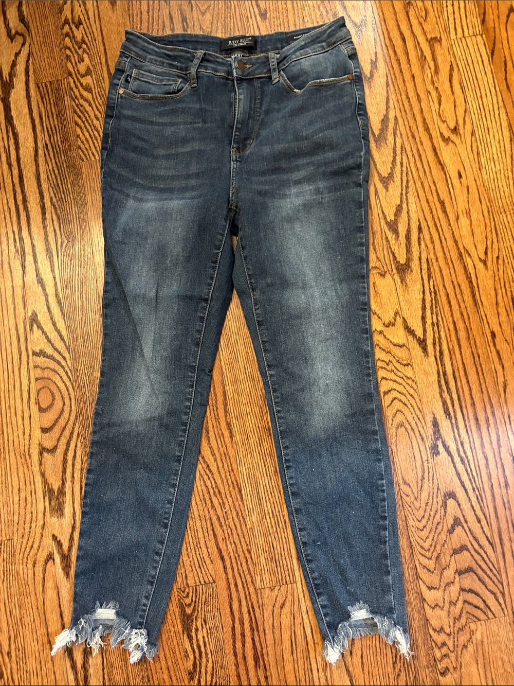 Judy Blue Dark Blue High-Rise Frayed Ankle Jeans
